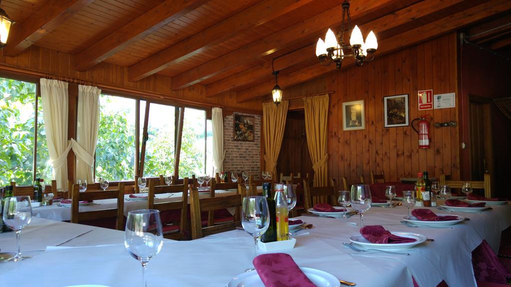 Hostal El Peregrino La Portela de Valcarce Exteriér fotografie